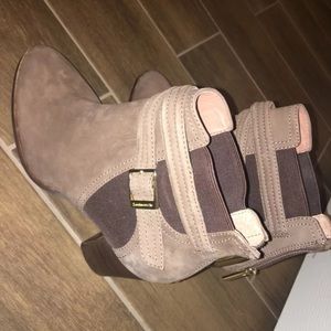 Louise et Cie booties